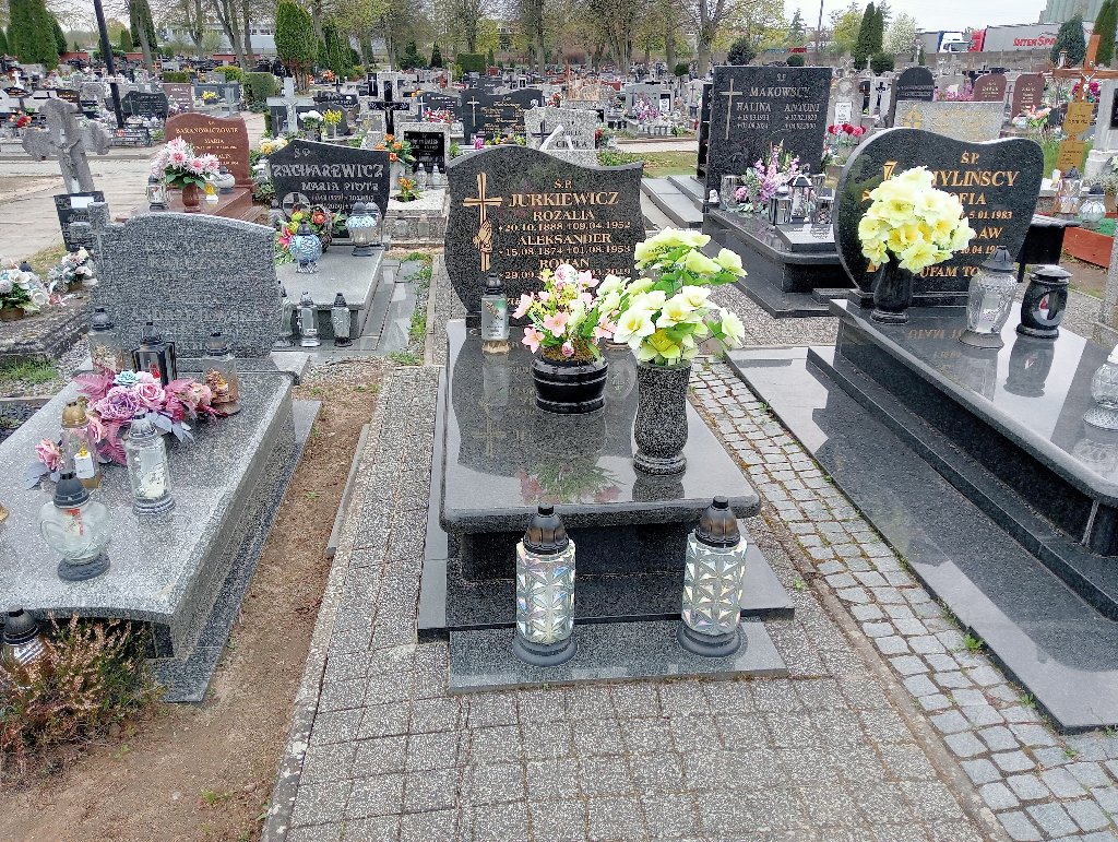 Grób Aleksander Jurkiewicz