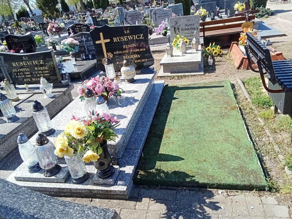 Grób Zenon Rusewicz