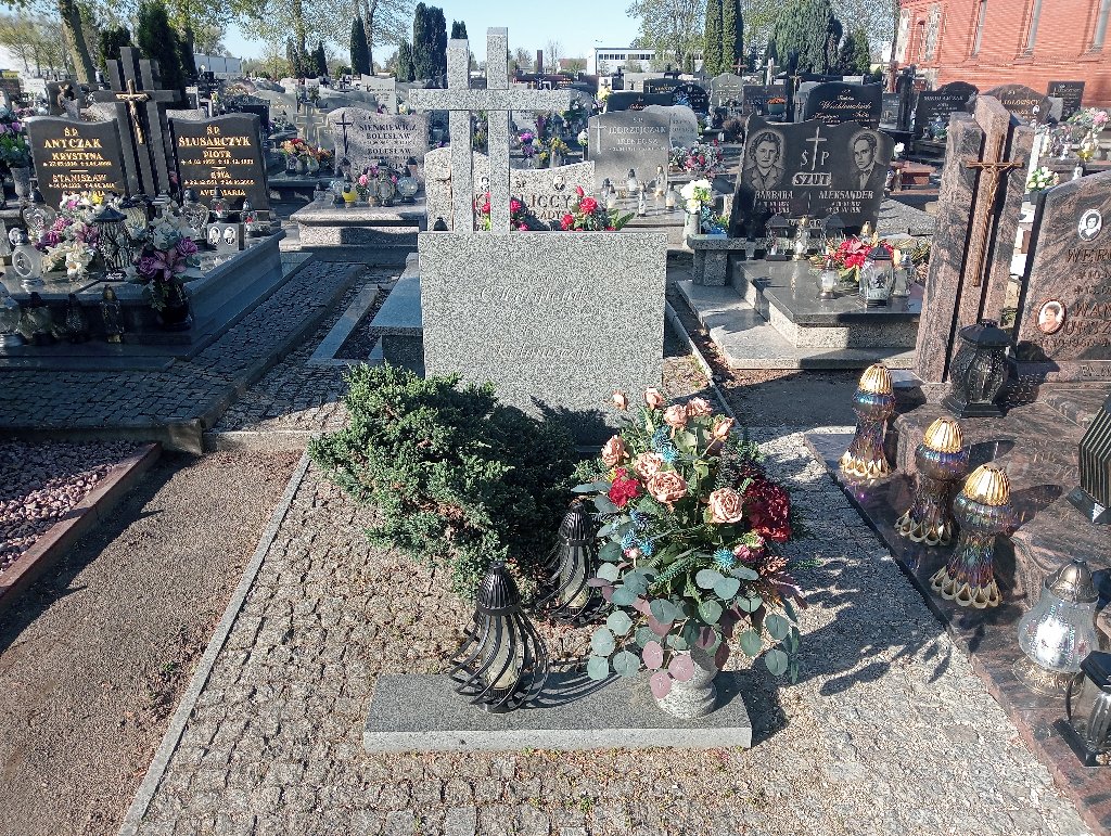 Grób Stanisław Charytonik